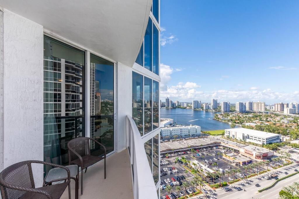 Luxury Trump International Ocean View 1100Sf 1 Bd 1Bth Apartment Miami Beach Exterior photo