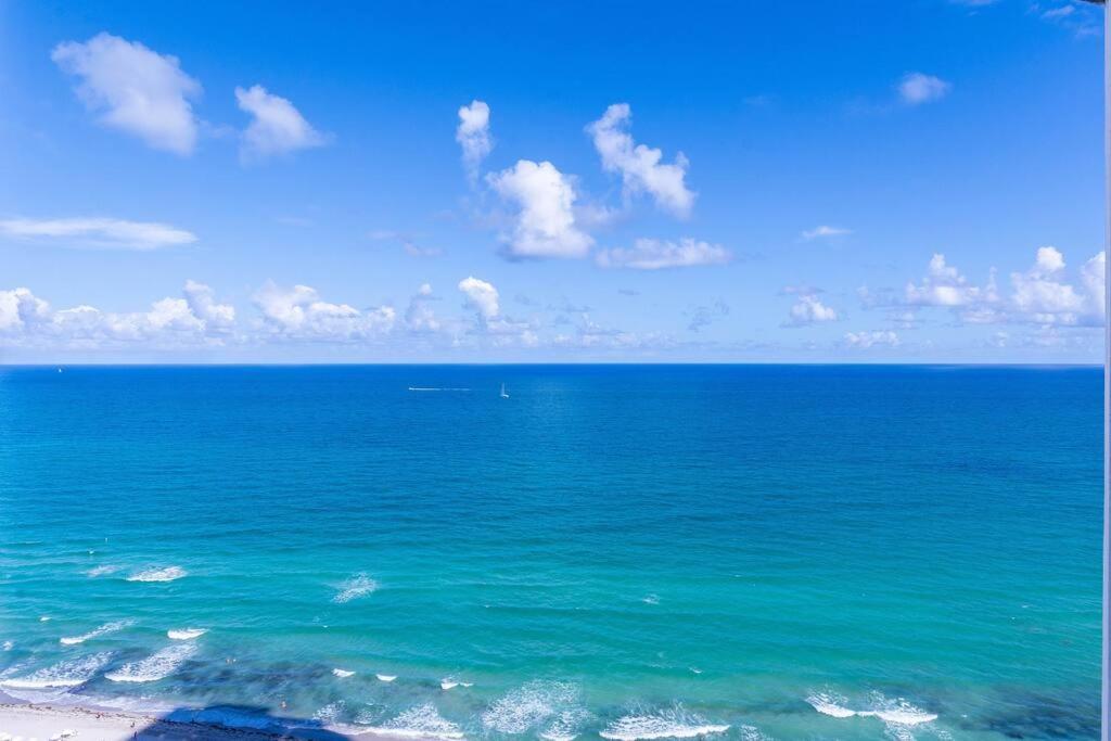 Luxury Trump International Ocean View 1100Sf 1 Bd 1Bth Apartment Miami Beach Exterior photo