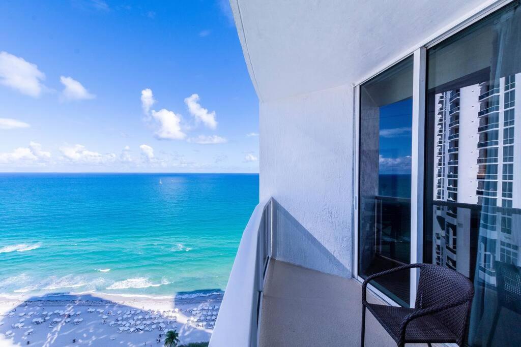 Luxury Trump International Ocean View 1100Sf 1 Bd 1Bth Apartment Miami Beach Exterior photo